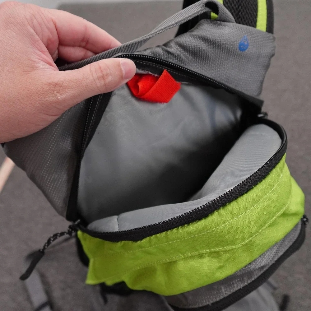 TETON Sports Hydration Backpack Mens One Size Green Raincover Hiking Pack Trail